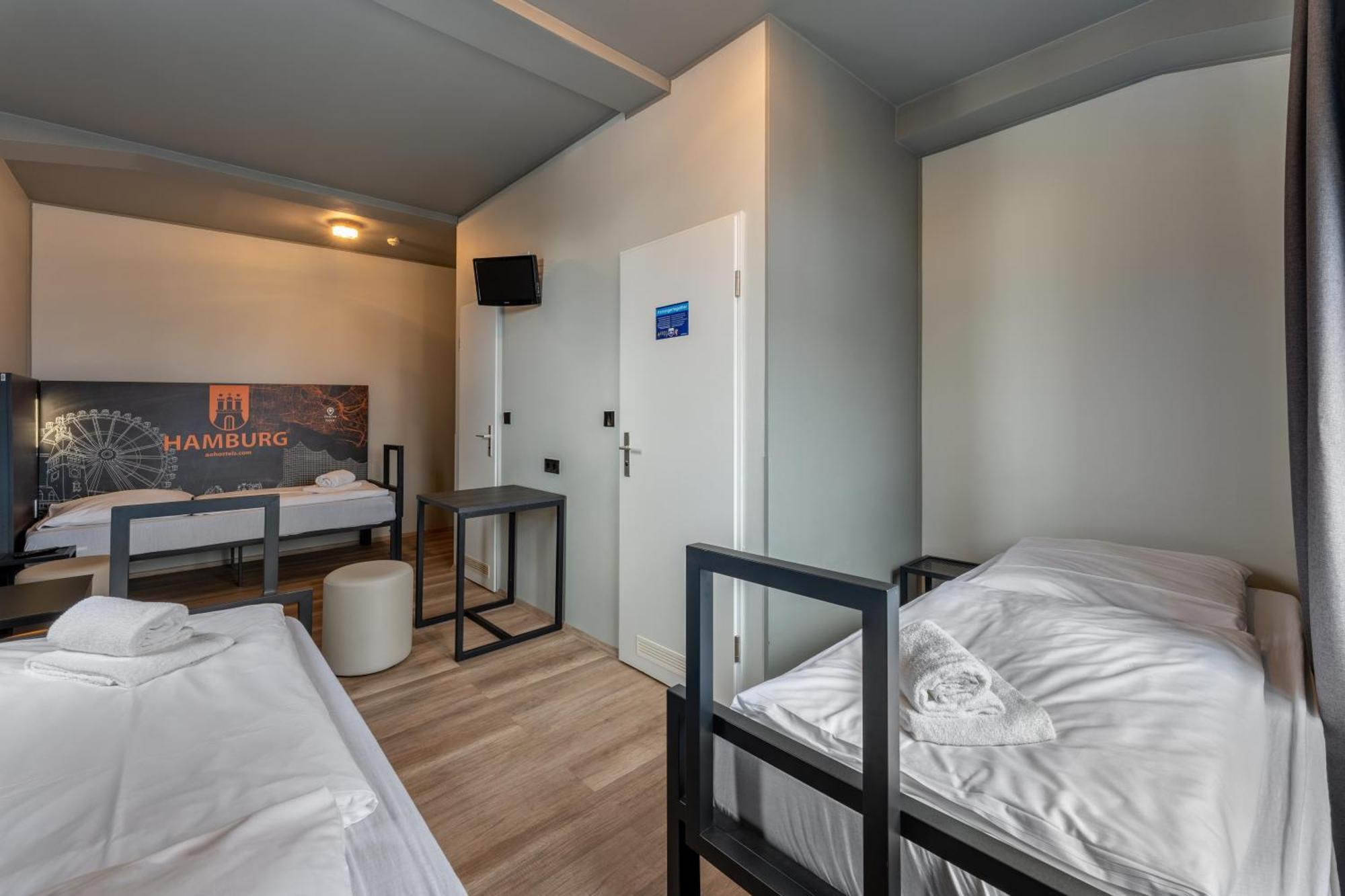 Triple Room,1636738335:JPEG